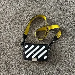 Off-White | Bags | Offwhite Black And White Crossbody Bag  display picture 3